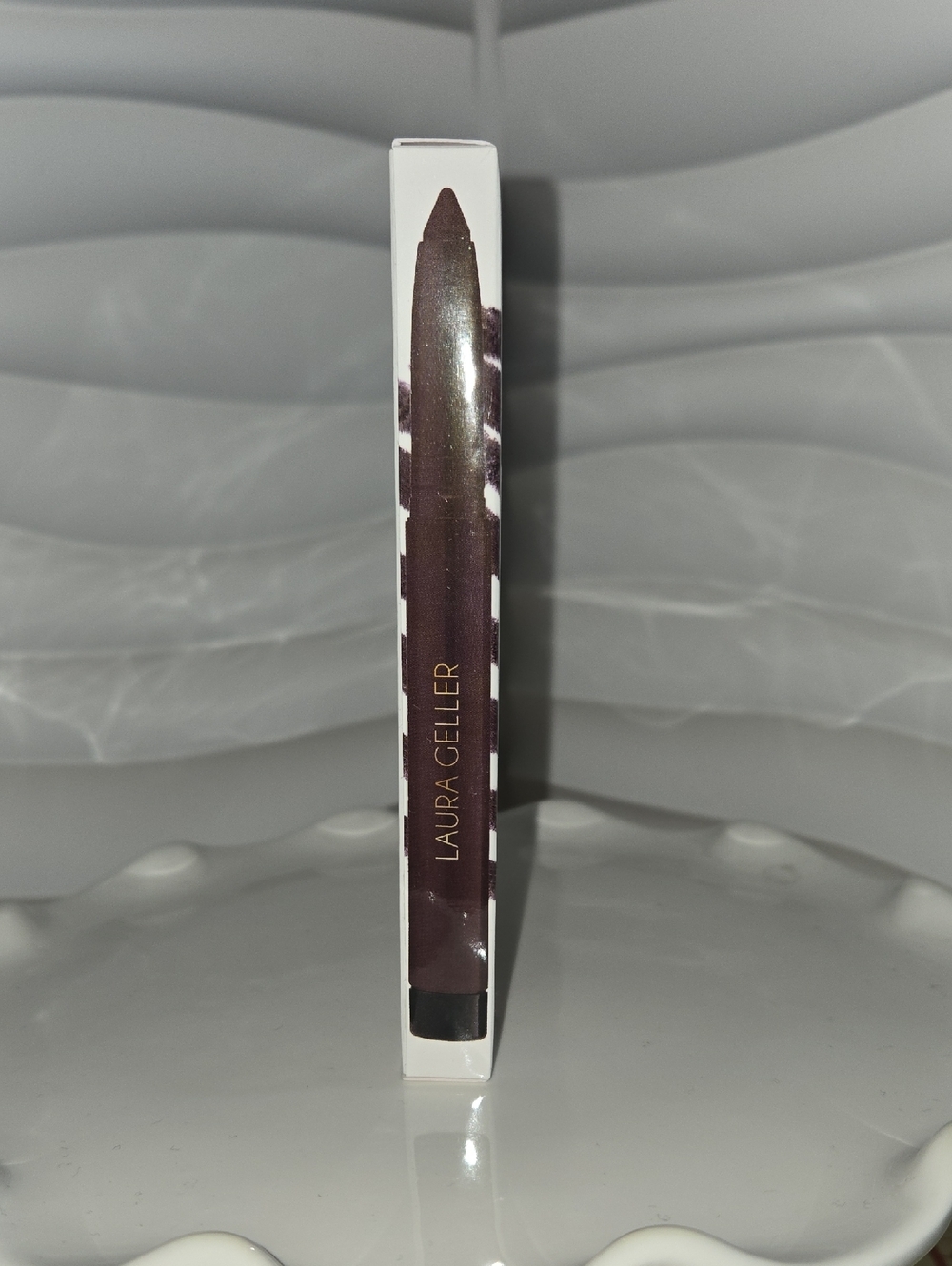 Laura Geller Longwear Kajal Eyeliner - Smoky Amethyst Kohl - Picture 4 of 7